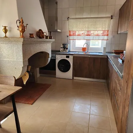 Casa Da Avo Aninhas * Фрейшу-ди-Эшпада-а-Синта